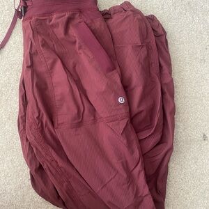 LULULEMON double lined studio pant